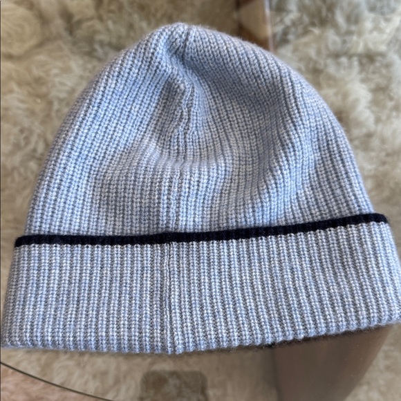 J. Mclaughlin Light Blue Navy 100% Cashmere Olly Cuffed Beanie Knit Hat Luxe